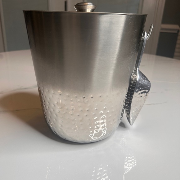Hammered Metal Ice Bucket with Ice Scoop- Threshold - Picture 1 of 9